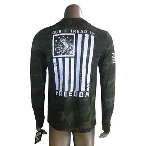 Howitzer Style Men's Small T-Shirt SNAKE SCREAM Military Green Camo New!